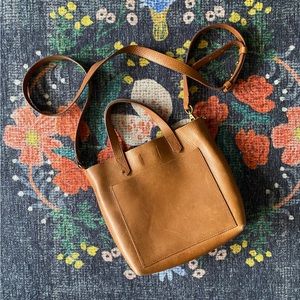 Madewell leather tan crossbody bag purse long adjus strap small transport tote